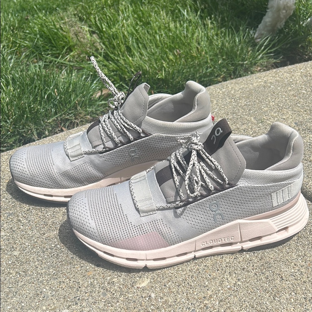 On Running shoes Cloudnova 2